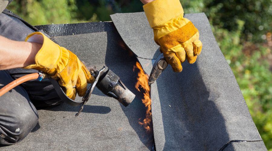 Professional Flat Roofing Installation in Breezewood, PA